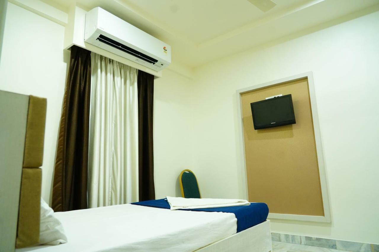 Hotel Swagath Grand Miryalaguda Miriālgūda Exterior foto